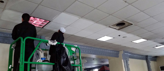 cleaning-ceiling1 cleaning-ceiling1